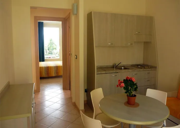Fuer 5 Personen In Apartman *